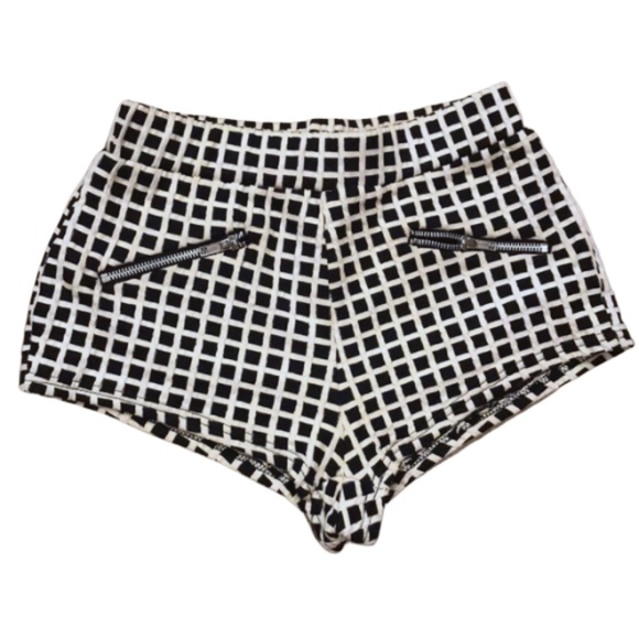 Urban Outfitters Pants - UO Sparkle & Fade black and white checkered shorts